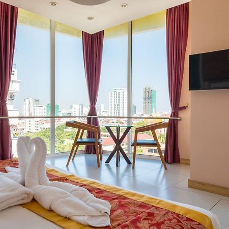 Colina Sky Hotel Phnom Penh Bagian luar foto