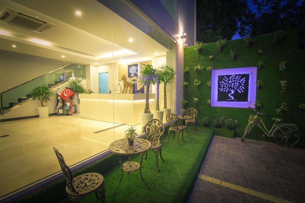 Colina Sky Hotel Phnom Penh Bagian luar foto