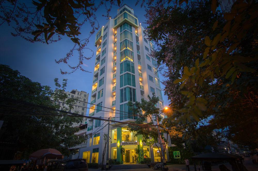 Colina Sky Hotel Phnom Penh Bagian luar foto