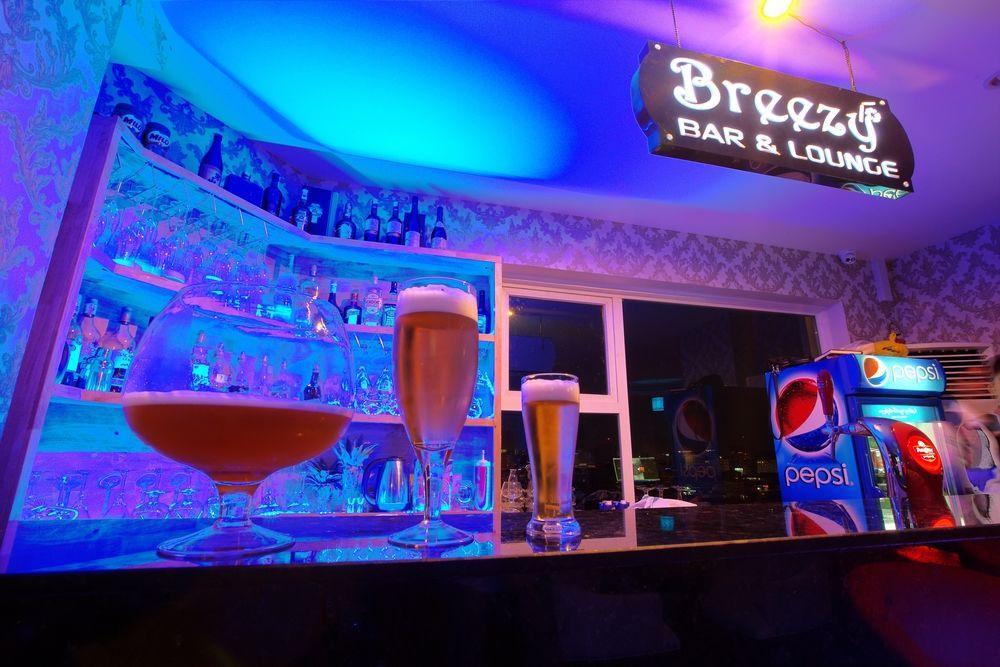 Colina Sky Hotel Phnom Penh Bagian luar foto