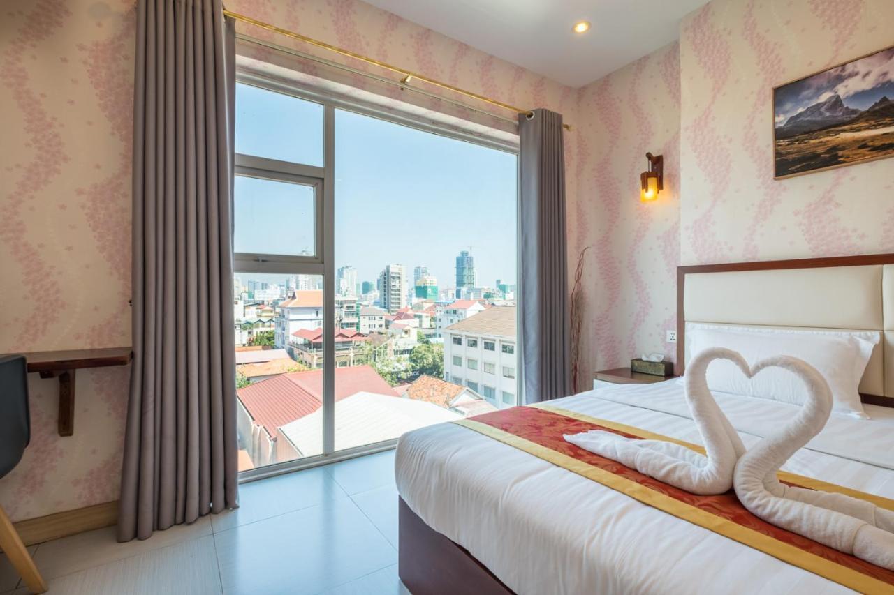 Colina Sky Hotel Phnom Penh Bagian luar foto